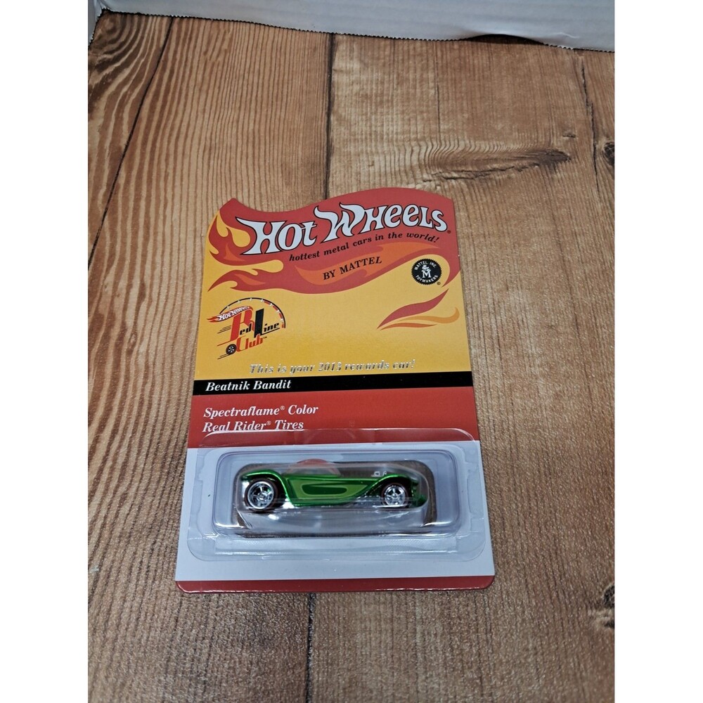 Hot Wheels RLC Beatnik Bandit 2013 Rewards Car Spectra Flame #7336/8100